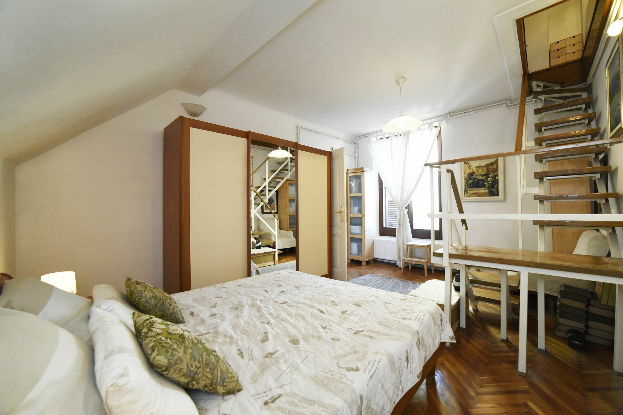 Main Square Central Apartment 자그레브 외부 사진